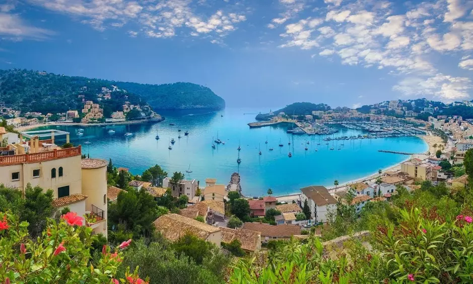 https://riel.estate/image/cache/catalog/blog/mallorca-nedvigimost-2025/main-939x564.jpg