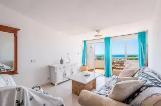 Продажа - Апартамент - Estepona, Испания