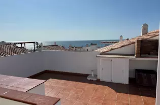 Продажа - Апартамент - Estepona, Испания