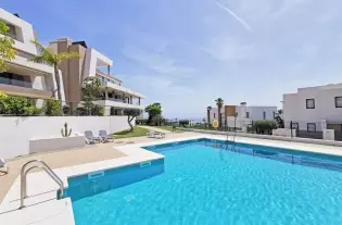 Продажа - Апартамент - Cabopino, Испания