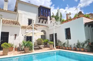 Продажа - Дом - Marbella, Испания