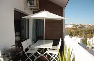 Продажа - Апартамент - Estepona, Испания