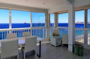 Апартаменты с непревзойденным видом на море в Бенидорме