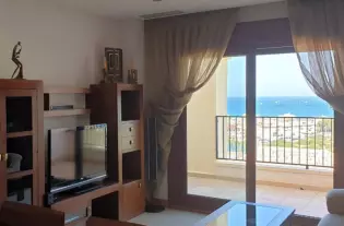Квартира с прекрасным видом на море в Гвардамар-дель-Сегура