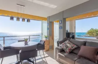 ​Квартира на 1-й линии пляжа в Альбуфере с прекрасным видом на море, Аликанте