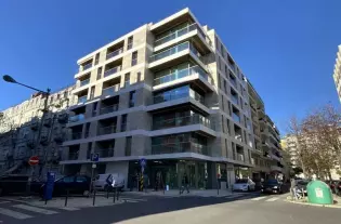 Коммерческая недвижимость в Лиссабоне, Португалия, 238 м2