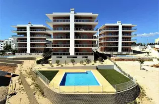 Желайте купить квартиру на пляже Прайя дэ Роша в Портимане