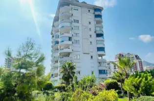 Две квартиры планировкой 3+1 в районе Джикджилли с видом на море