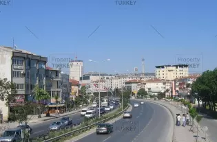 Большой земельный участок на продажу в Бююкчекмедже Стамбул