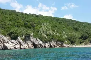Земля в Добра Воде, Черногория, 650 м2