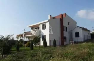 Дом в Баре, Черногория, 190 м2