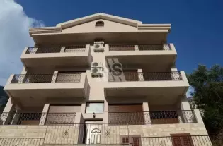Квартира в Доброте, Черногория, 82 м2