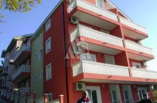 Квартира в Херцег-Нови, Черногория, 73 м2