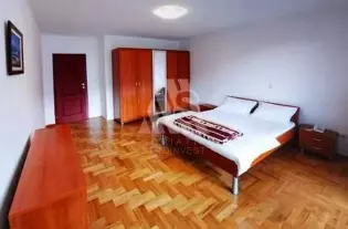 Квартира в Доброте, Черногория, 75 м2