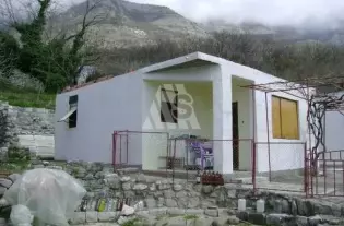Дом в Сутоморе, Черногория, 38 м2