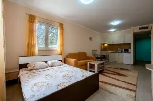 Квартира в Бечичи, Черногория, 68 м2