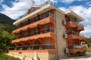 Отель, гостиница в Херцег-Нови, Черногория, 600 м2