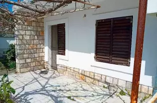 Дом в Сутоморе, Черногория, 58 м2