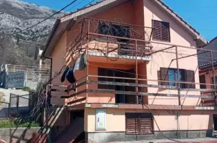 Дом в Сутоморе, Черногория, 108 м2