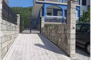 Дом в Тивате, Черногория, 198 м2