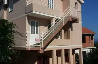 Дом в Утехе, Черногория, 150 м2