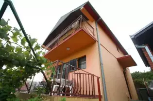 Дом в Херцег-Нови, Черногория, 98 м2