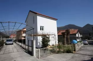Дом в Каменари, Черногория, 148 м2