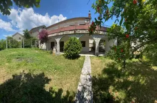 Дом в Кумборе, Черногория, 196 м2