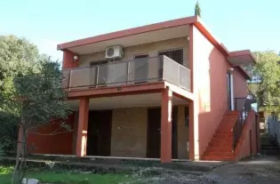 Дом в Утехе, Черногория, 170 м2