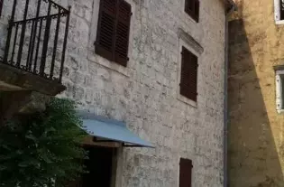 Дом в Прчани, Черногория, 260 м2