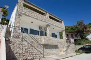 Дом в Утехе, Черногория, 325 м2