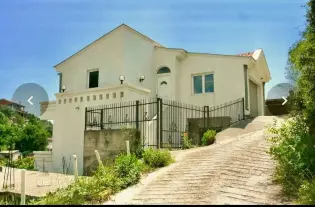 Дом в Улцине, Черногория, 201 м2