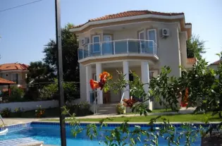 Роскошный отдельно стоящий дом в Дальяне с частным бассейном