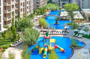 Квартира с 2 спальнями и видом на бассейн, Cascadas Family Resort, Солнечный берег