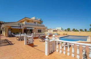 Вилла в Los Balcones, Torrevieja