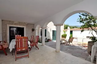 Вилла с пятью спальнями в пос.Мелине