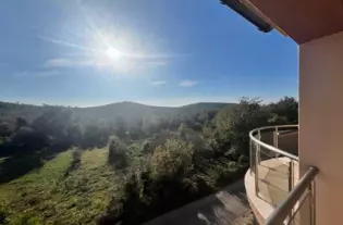 Дом с тремя спальнями на Луштице в Беговичи