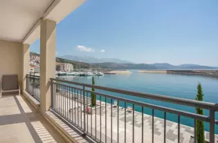 Квартира с одной спальней на Луштице