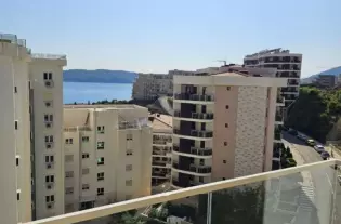 Квартира с двумя спальнями в Бечичи