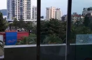 Квартира с двумя спальнями в Будве