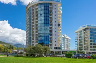 Квартира с  двумя спальнями в Будве