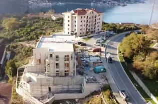 Квартира с двумя спальнями в Доброте