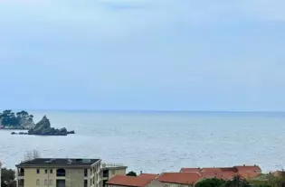 Квартира с двумя спальнями в Петроваце