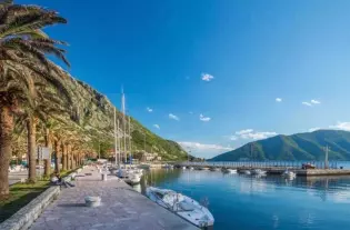 Квартира с тремя спальнями в Шушане