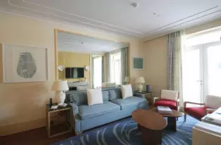 Квартира с одной спальней в Тивате