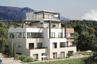 Квартира с двумя спальнями в Тивате