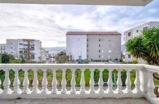 Квартира с двумя спальнями в Каве