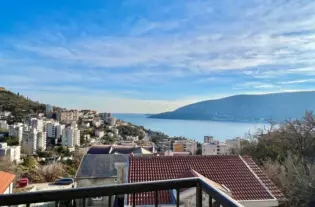 Квартира с двумя спальнями в Дженовичи