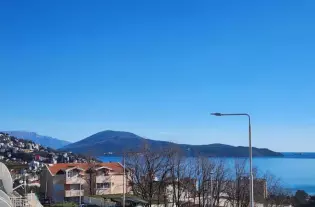 Новая квартира с одной спальней в Херцег Нови