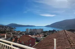 Новая квартира с одной спальней в Херцег Нови